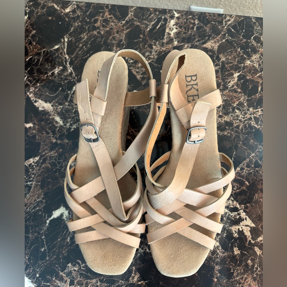 BKE Women's Tan High‎ Heel Sandals- size 9